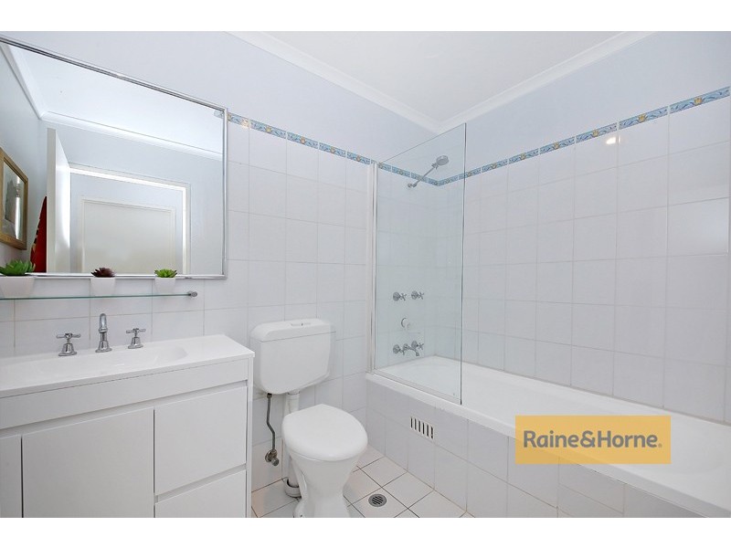 24/2 Williams Parade, Dulwich Hill NSW 2203