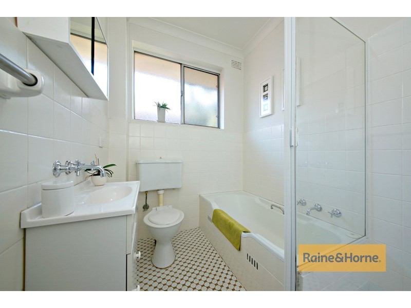 4/35 Carlton Crescent, Summer Hill NSW 2130