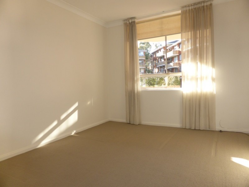 13/62 Grosvenor Crescent, Summer Hill NSW 2130