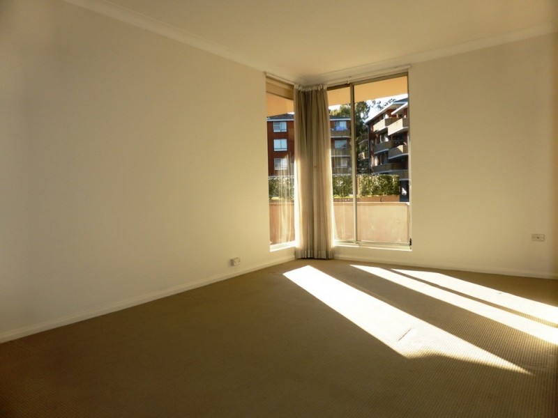 13/62 Grosvenor Crescent, Summer Hill NSW 2130