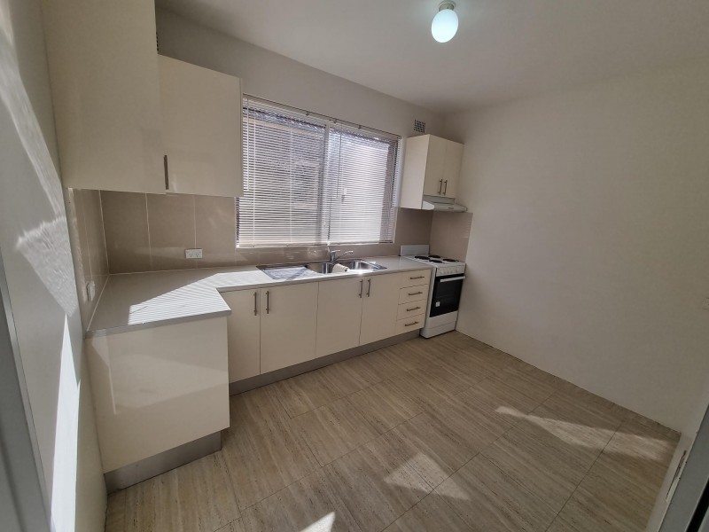 2/56 Grosvenor Crescent, Summer Hill NSW 2130