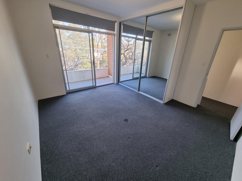 2/56 Grosvenor Crescent, Summer Hill NSW 2130