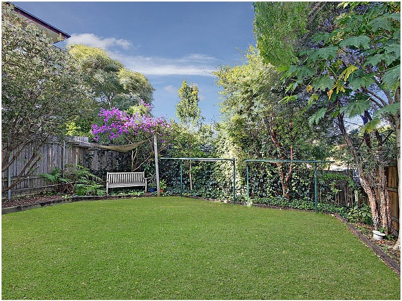 2/12A Henson Street, Summer Hill NSW 2130