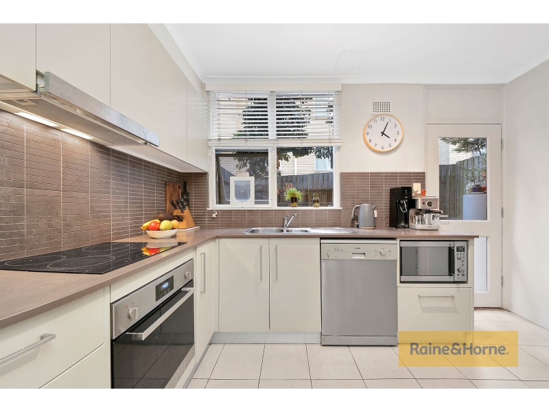 2/93 Carlton Crescent, Summer Hill NSW 2130