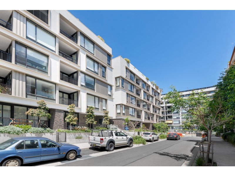 B611/74 Macdonald Street, Erskineville NSW 2043