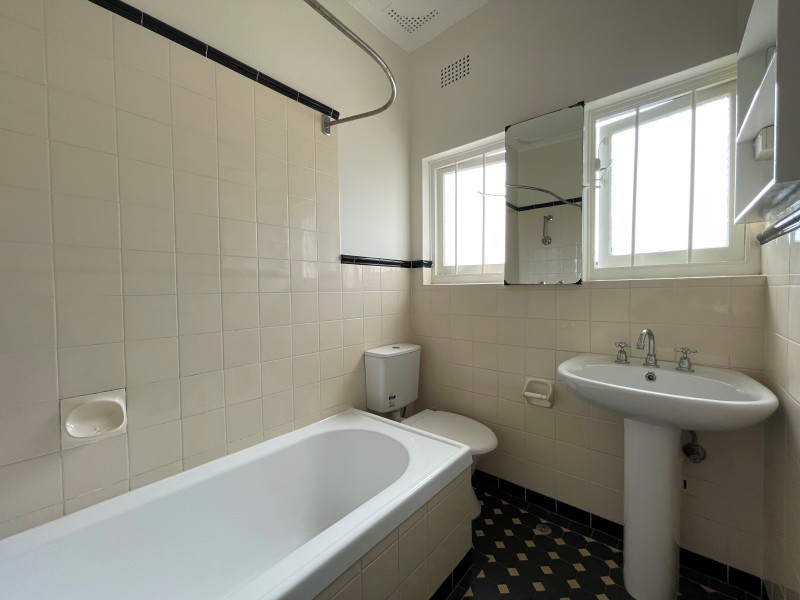 4/20 Drynan Street, Summer Hill NSW 2130