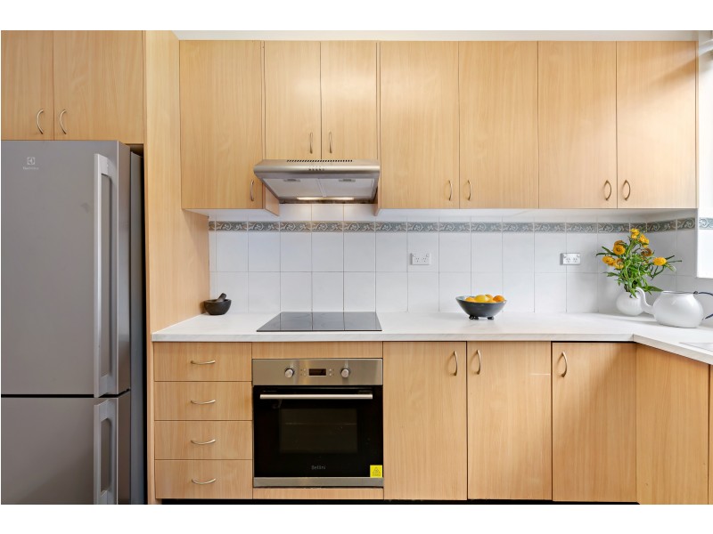 2/62 Grosvenor Crescent, Summer Hill NSW 2130