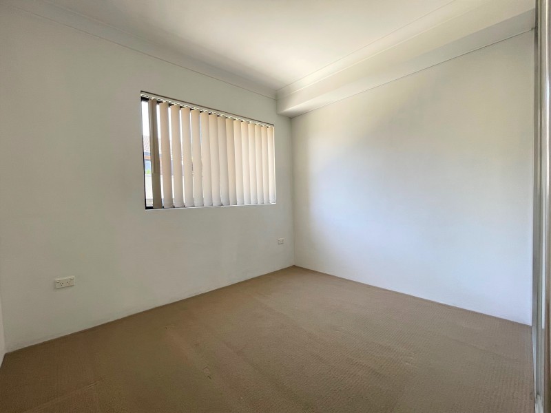 2/50 Carlton Crescent, Summer Hill NSW 2130