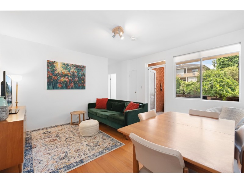 2/96 Victoria Street, Ashfield NSW 2131