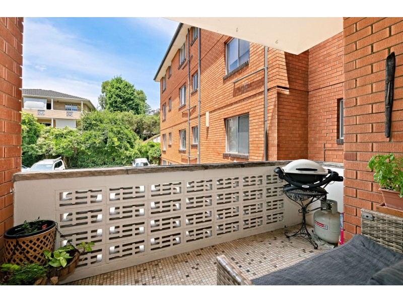 2/96 Victoria Street, Ashfield NSW 2131