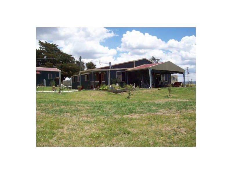 190 Bellevue Rd, Tenterfield NSW 2372