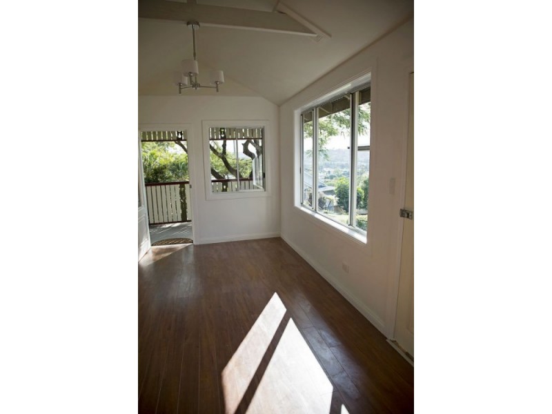 21 Esmonde St, Girards Hill NSW 2480