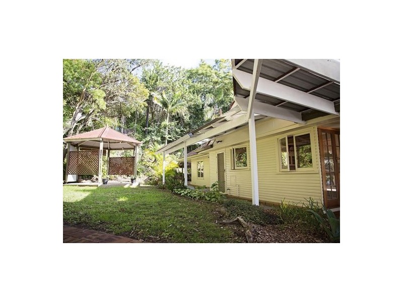 21 Esmonde St, Girards Hill NSW 2480