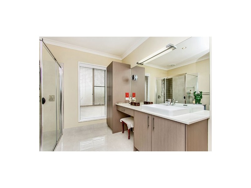 4 Camillot Close, Spring Grove NSW 2470
