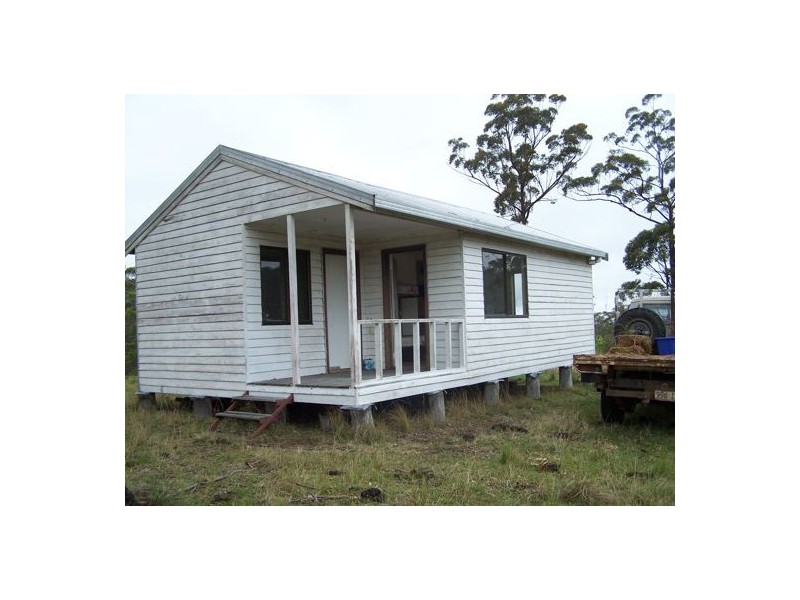 Razorback Creek, Rivertree NSW 2372