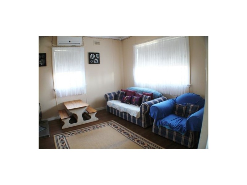 1/4 Simpson Parade, Casino NSW 2470