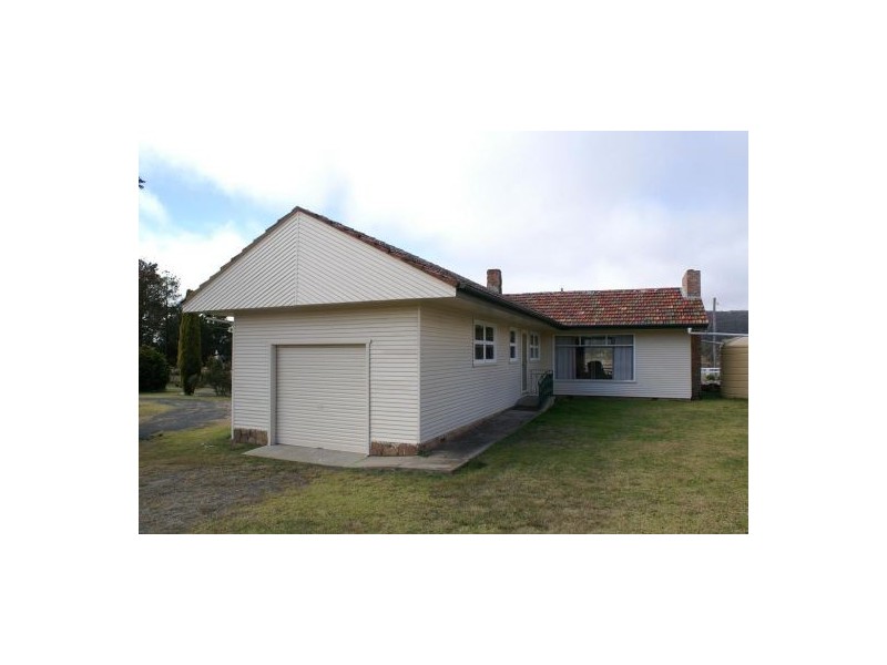 8854 New England Highway, Tenterfield NSW 2372