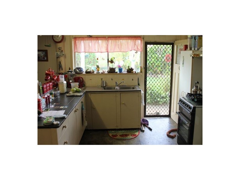 635 Avenue Road, Ellangowan NSW 2470