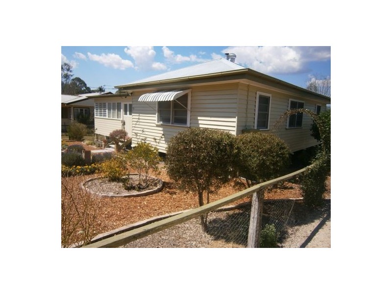 35 Oak Street, Bonalbo NSW 2469