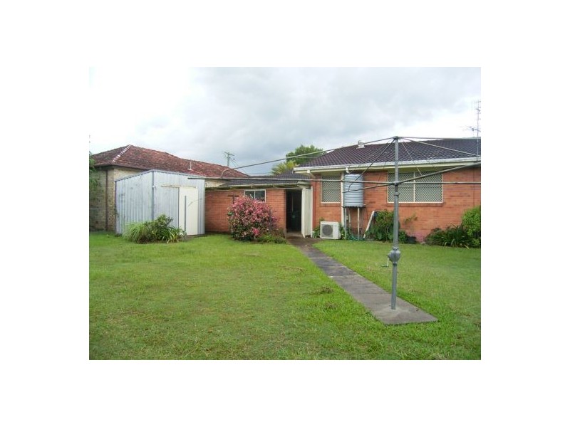 27 Simpson Parade, Casino NSW 2470