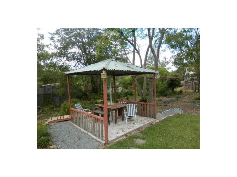 35 Oak Street, Bonalbo NSW 2469