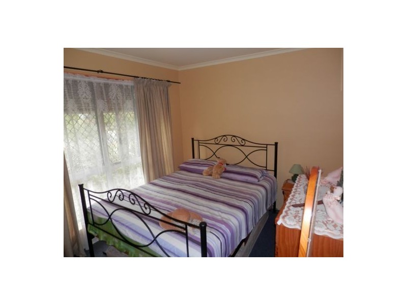 91 Logan St, Tenterfield NSW 2372