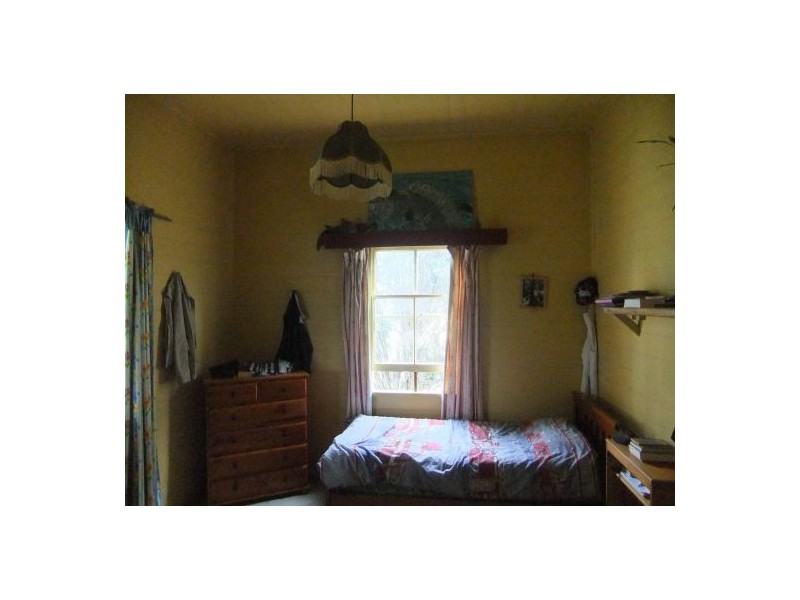 30 Macpherson Street, Woodenbong NSW 2476