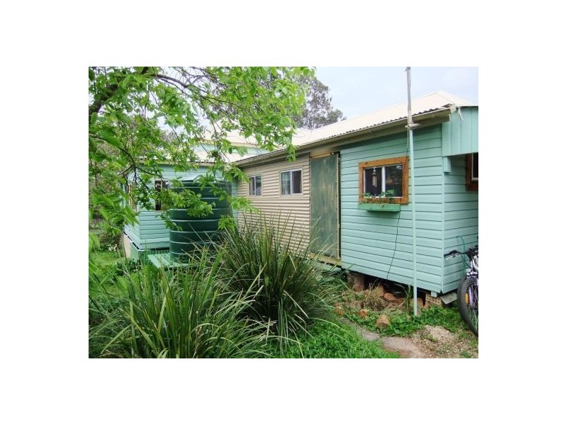 30 Macpherson Street, Woodenbong NSW 2476