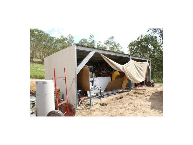 198 Lindsay Creek Road, Woodenbong NSW 2476