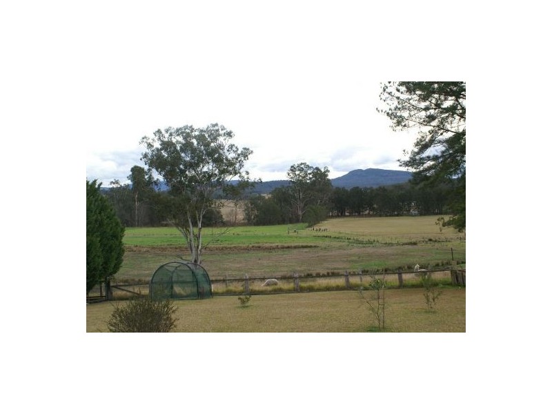 34 Roseberry Street, Woodenbong NSW 2476