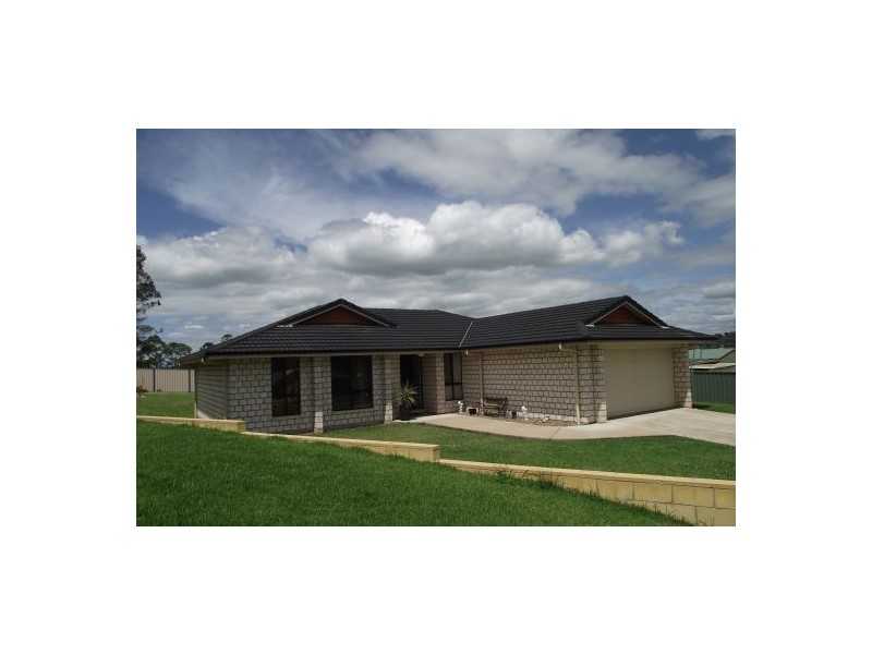 11 Rosewood Place, Kyogle NSW 2474