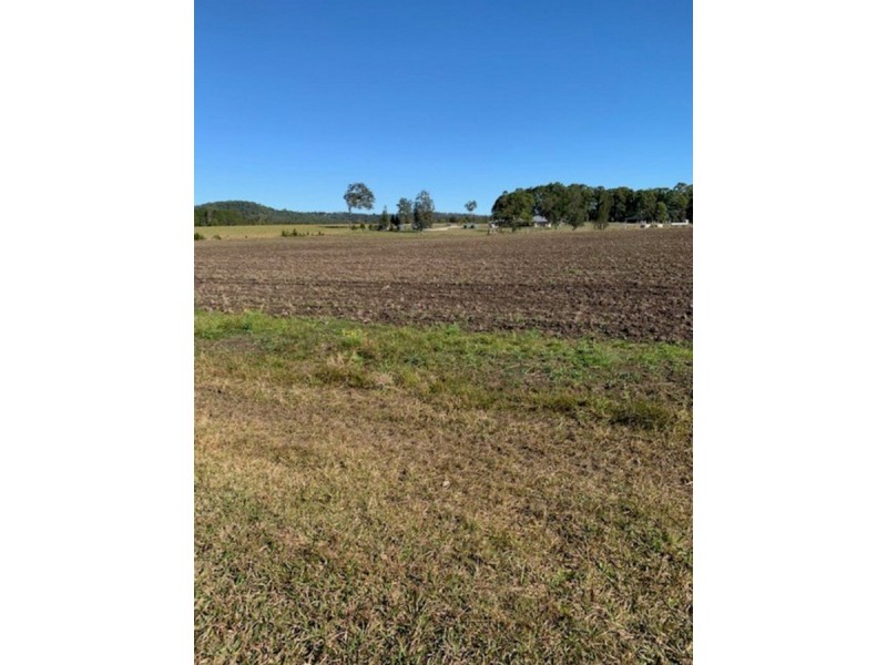 60 Eucalypt Drive, Swan Bay NSW 2471