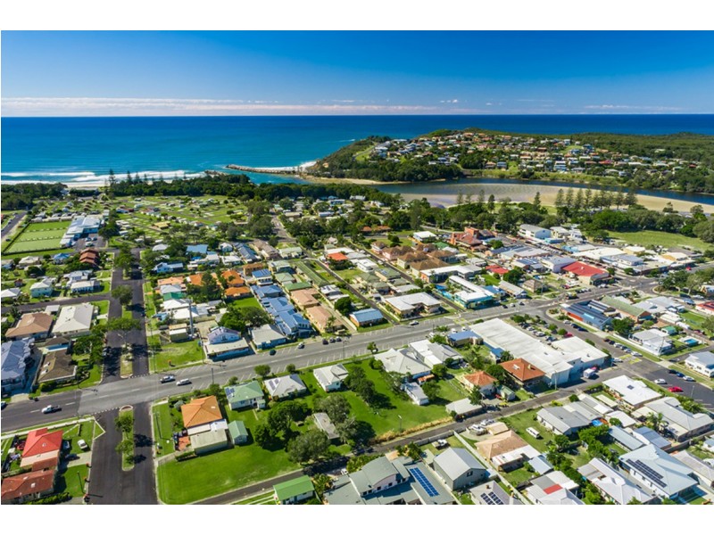 47-51 Woodburn Street, Evans Head NSW 2473