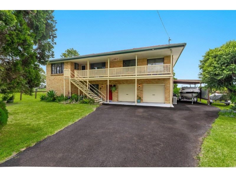 200 Swampy Creek Road, Swan Bay NSW 2471