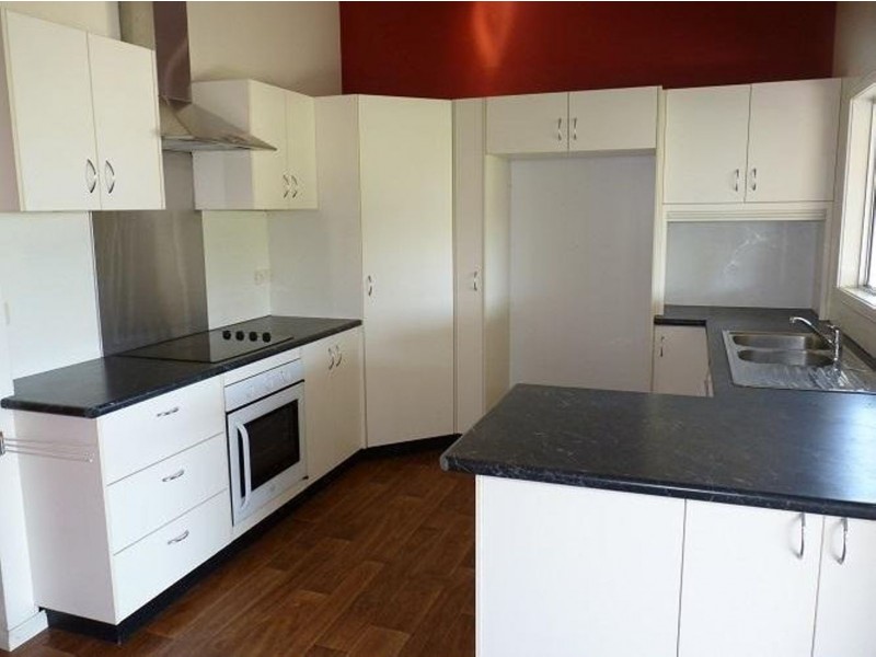 33 McKenzie Street, Lismore NSW 2480