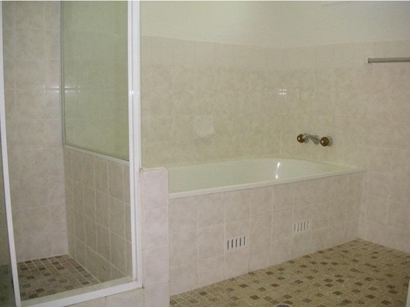 18 Robrown Drive, Lismore Heights NSW 2480