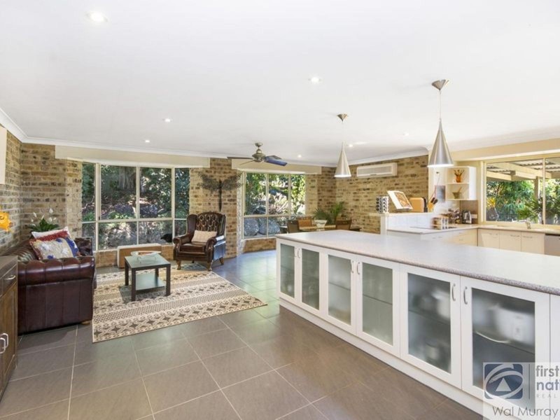 2 Dunromin Drive, Modanville NSW 2480