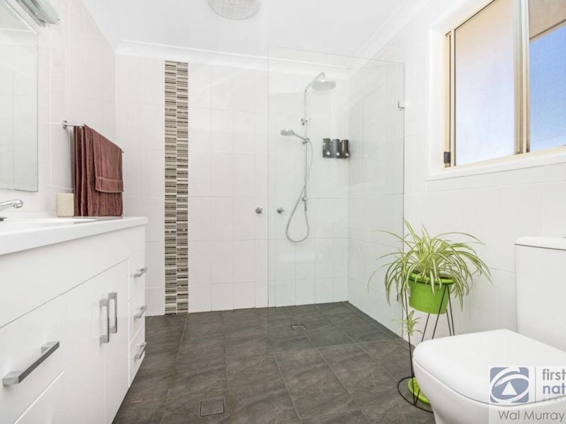 2 Dunromin Drive, Modanville NSW 2480