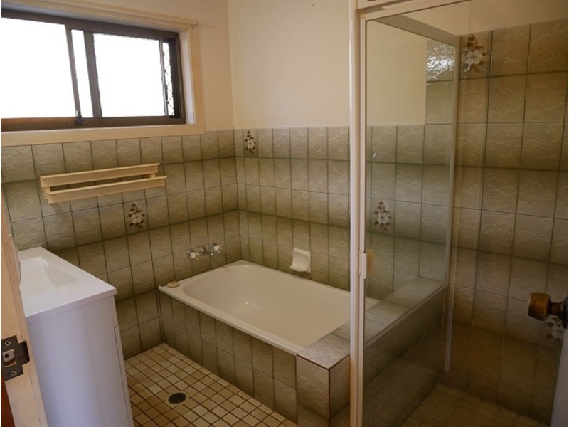 1/3 Darrel Avenue, Goonellabah NSW 2480