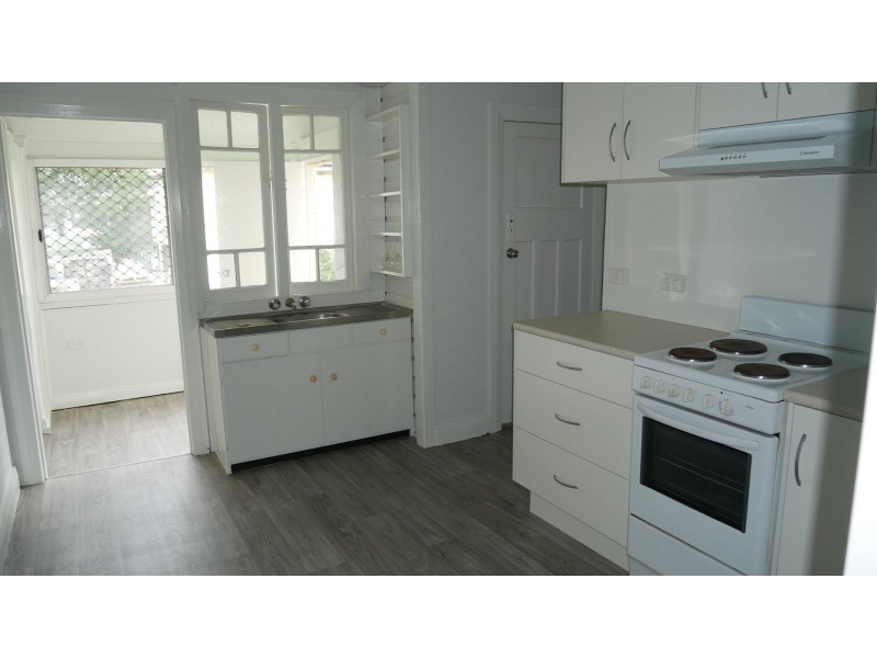 2/18 Cathcart Street, Lismore NSW 2480