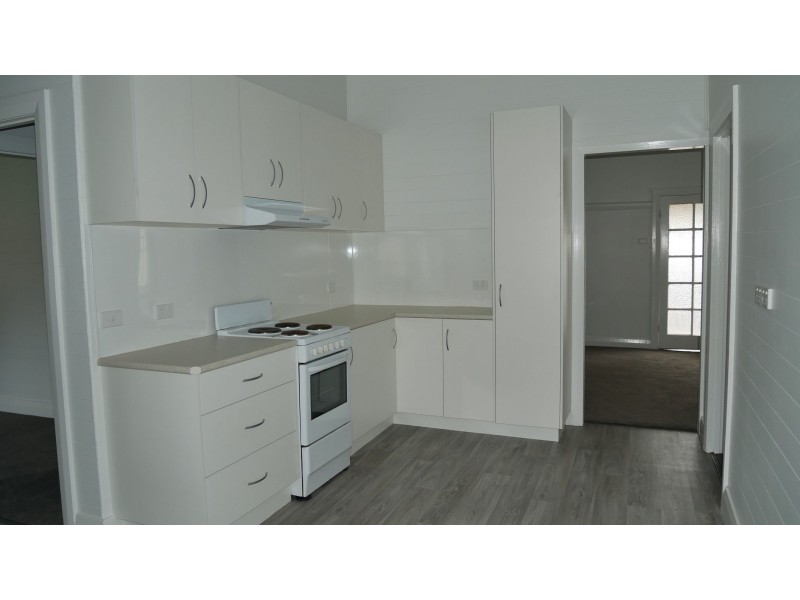 2/18 Cathcart Street, Lismore NSW 2480