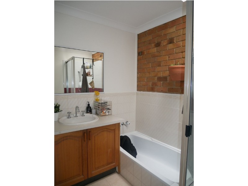 2/25 Beaumont Drive, East Lismore NSW 2480