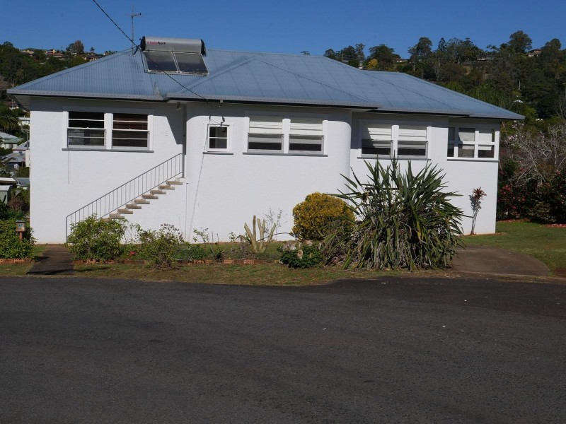5 Oliver Place, East Lismore NSW 2480