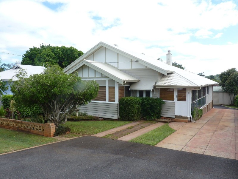 48 Avondale Avenue, East Lismore NSW 2480
