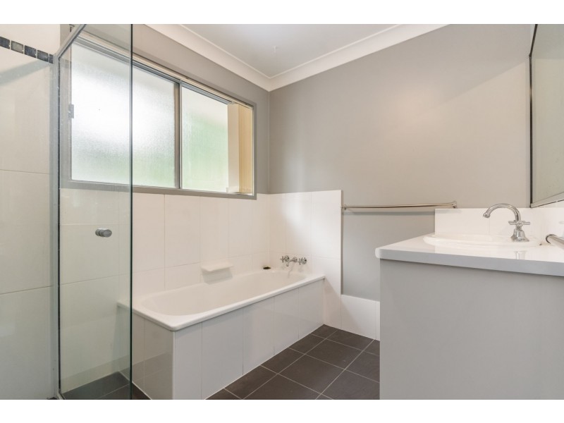 7 Martin Drive, East Lismore NSW 2480