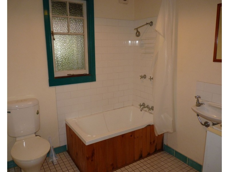 12 Elton Street, Girards Hill NSW 2480