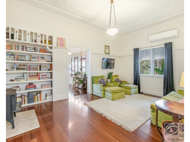 10 Allen Street, Girards Hill NSW 2480