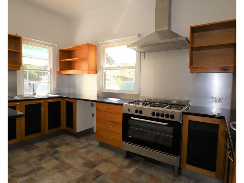 6 Fermoy Avenue, Lismore NSW 2480