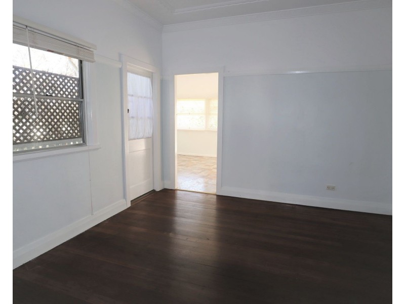 6 Fermoy Avenue, Lismore NSW 2480