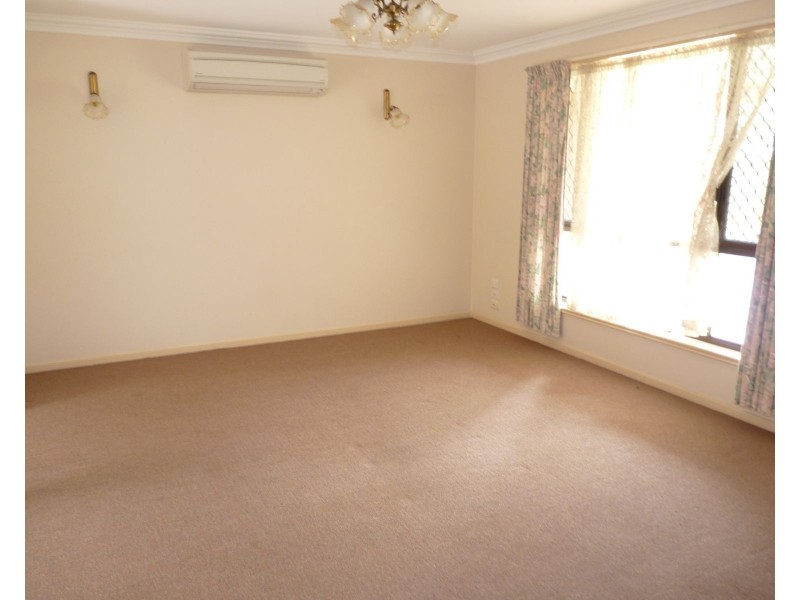 1/8 Dixon Place, Lismore Heights NSW 2480